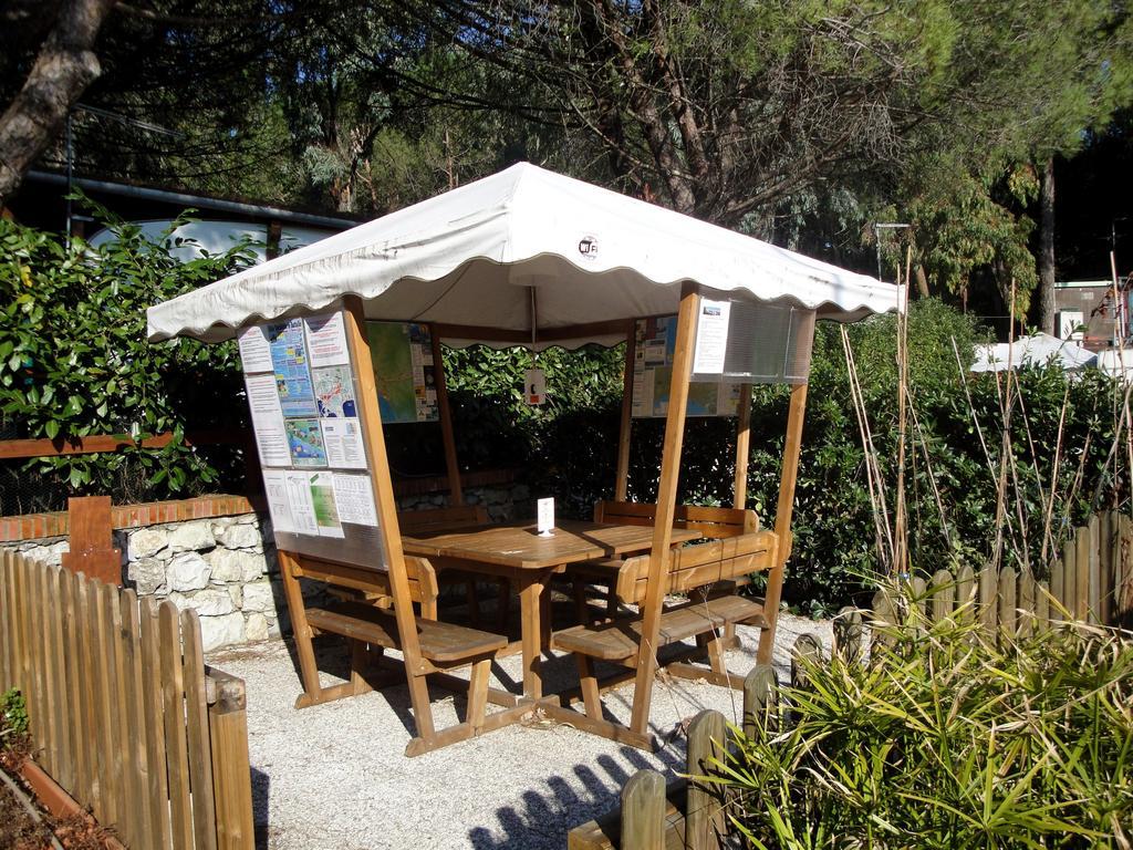 ססטרי לבאנטה Tigullio Camping & Resort מראה חיצוני תמונה